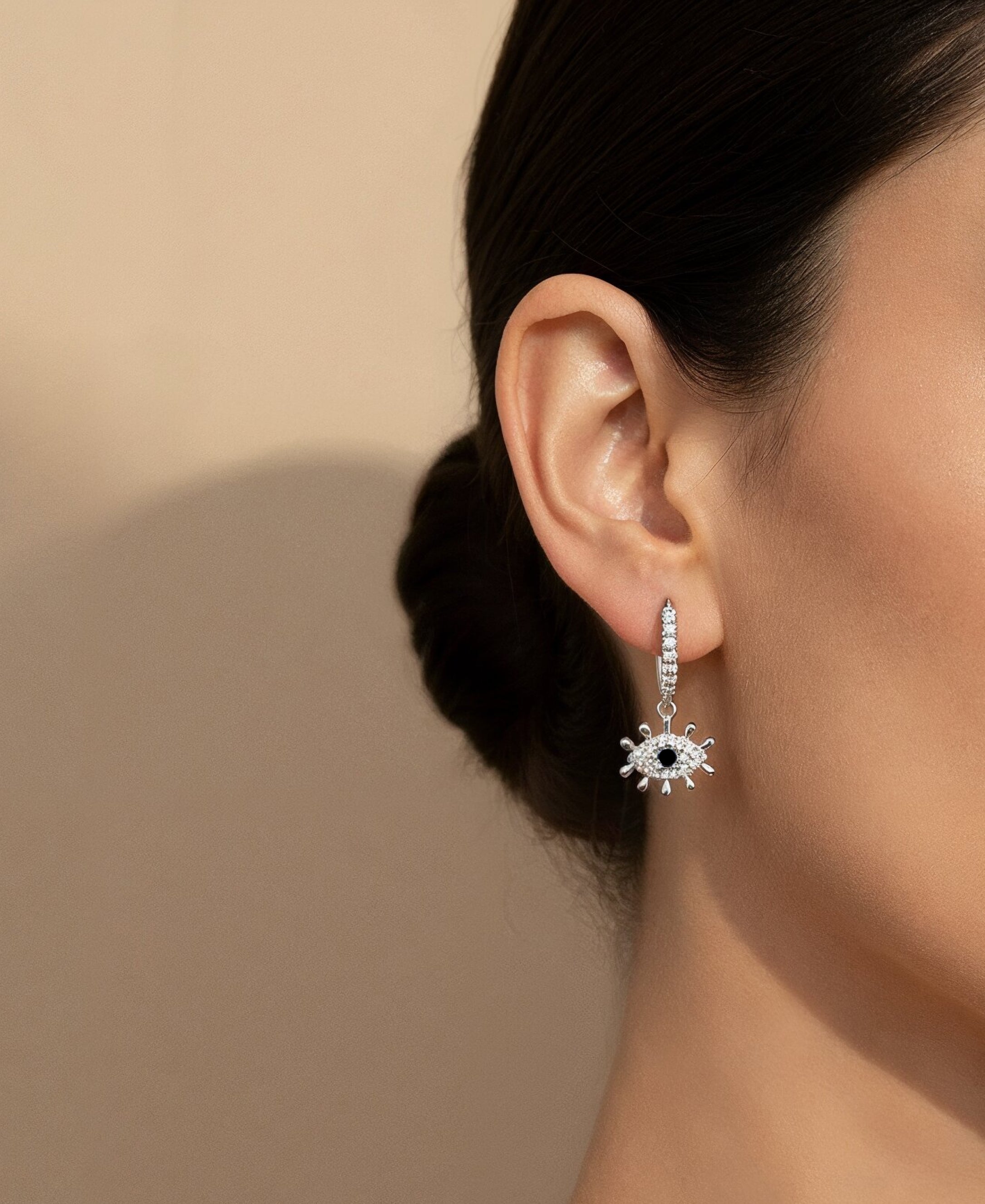 Taitanium Eye Ring Hoops