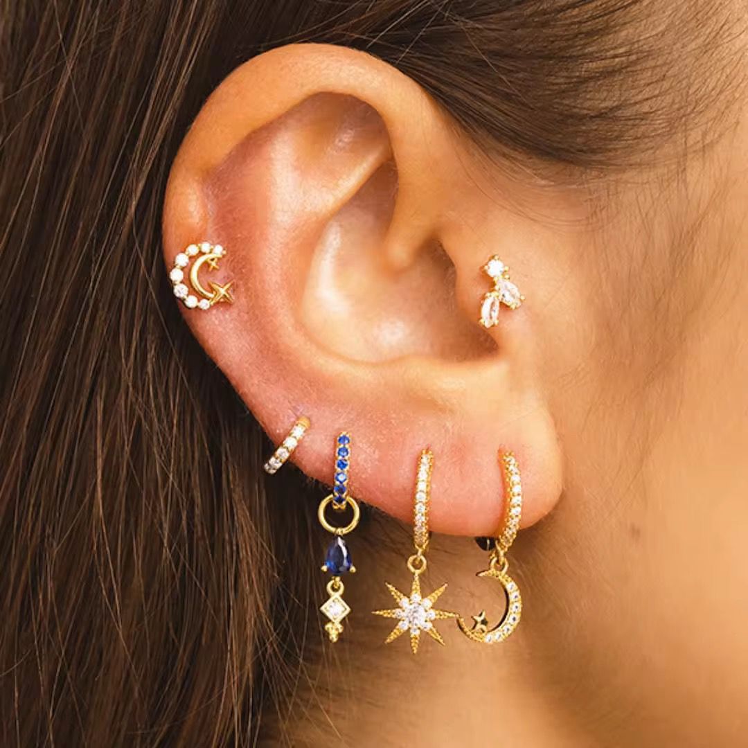 HAPPY Diamond Studs